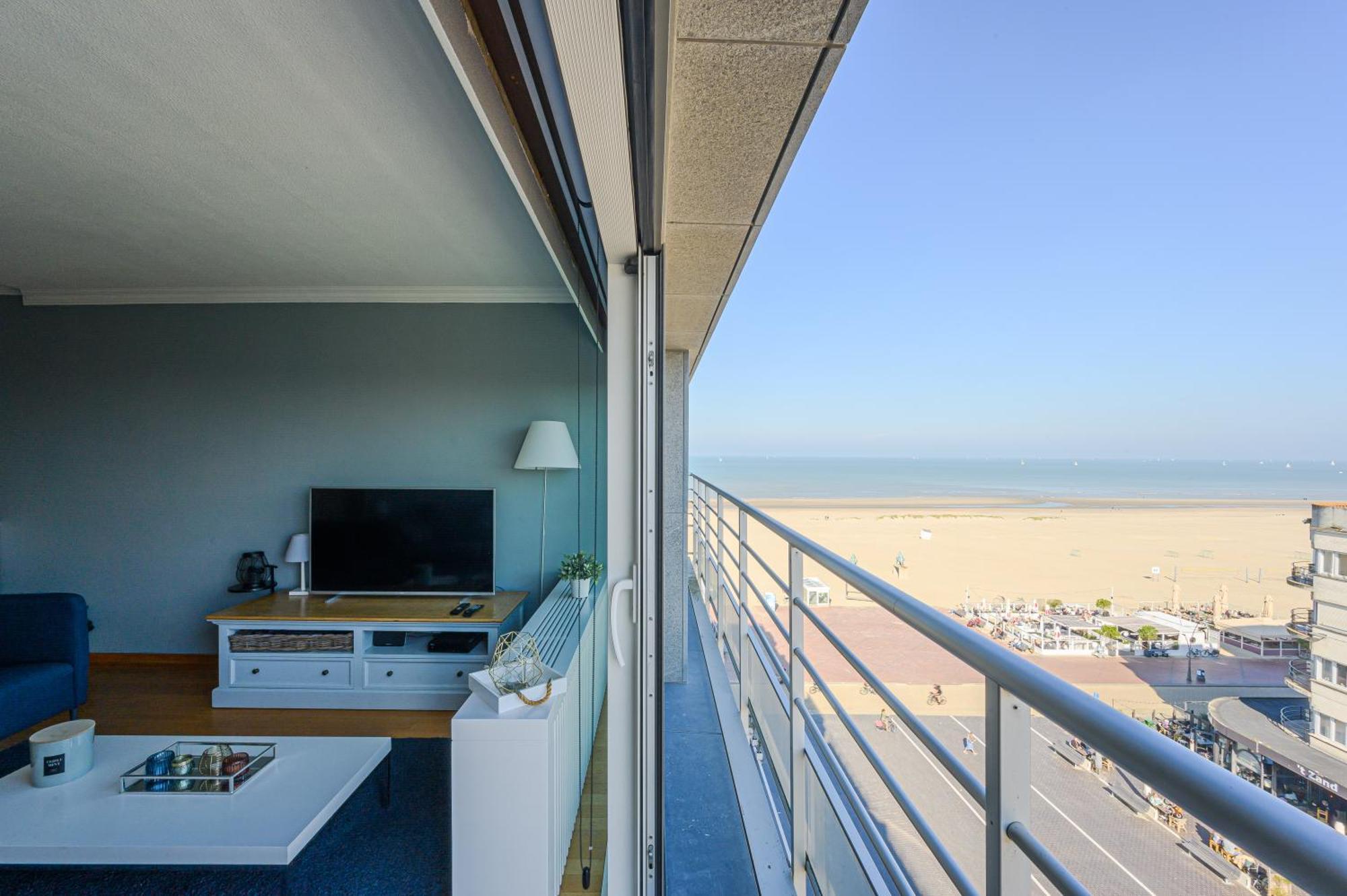 Zeezicht Oostduinkerke - Amu-Zee-Vous Apartment Exterior photo